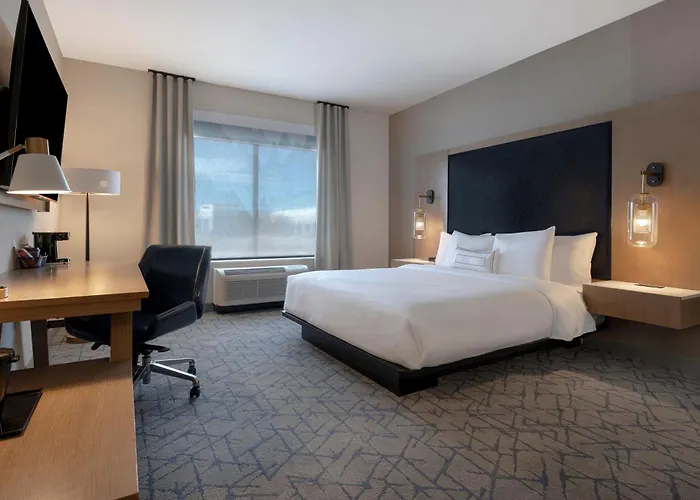 Fairfield By Marriott Inn & Suites Denver Airport At Gateway Park
